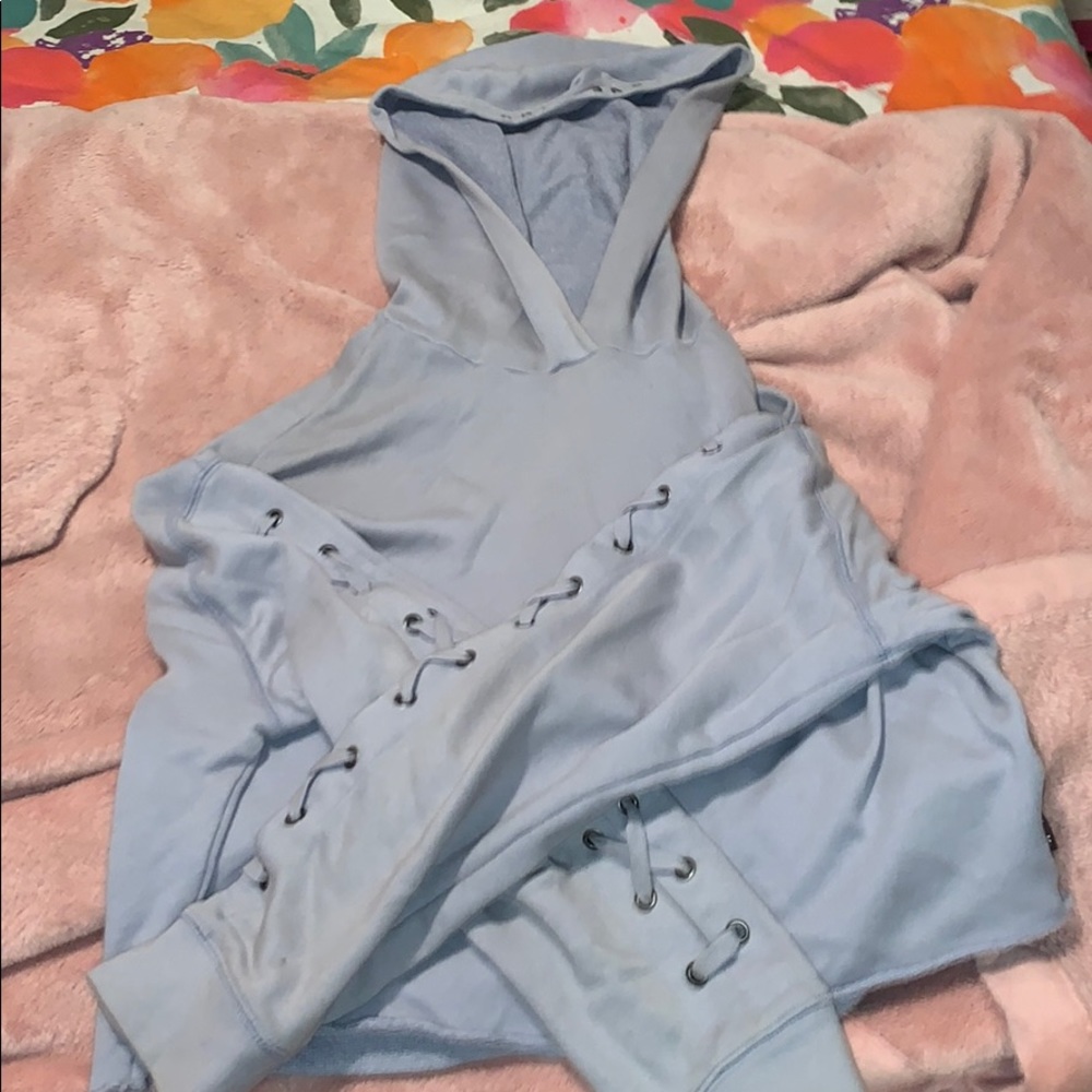 PINK crop hoodie with laced sleeves
